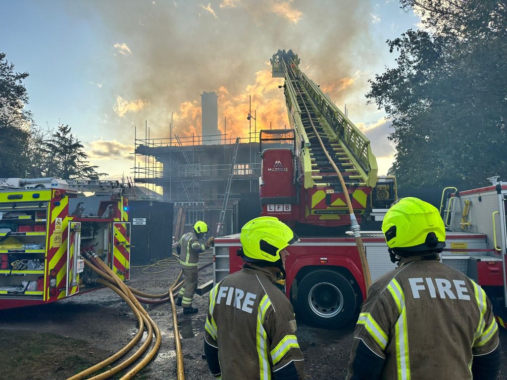 Put that light out! Fire Brigade joins the Stoptober campaign | Inside ...